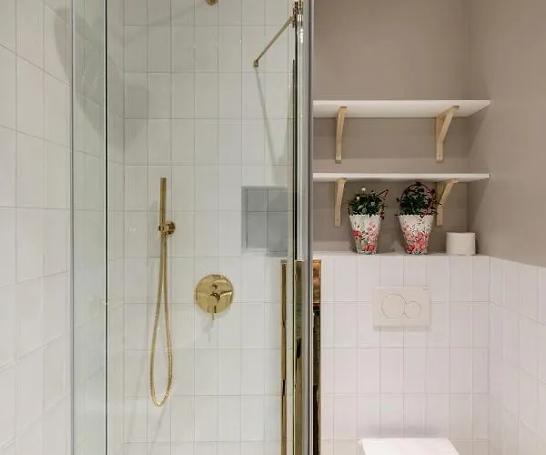 Shortstaypoland Jagiellonska Apartment *